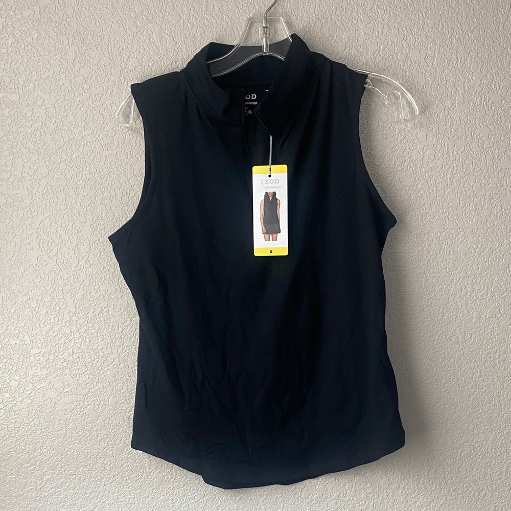 Izod Women’s Performance Sleeveless Zip Mock Neck Top Small/Black